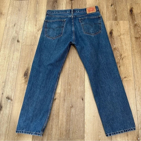 Levi's 505 Men's Regular Straight Medium Denim Wash Jeans Size 36W x 30L GUC - Picture 8 of 8
